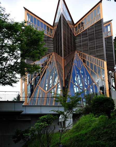 Nose Myoken-san Worship Hall "SEIREI"